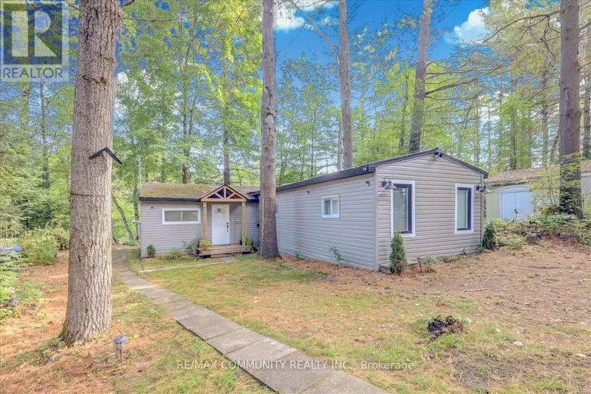 Detached at 4294 CANAL ROAD, Severn