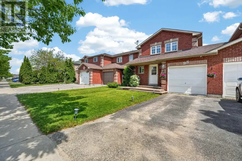 Townhouse at 98 CHELTENHAM ROAD, Barrie