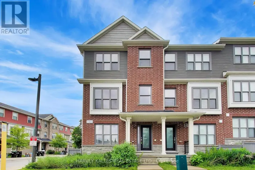 Townhouse at 38 - 1 LEGGOTT AVENUE, Barrie