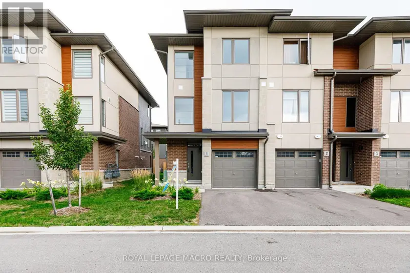 Townhouse at 1 - 33 DAWSON DRIVE, Collingwood