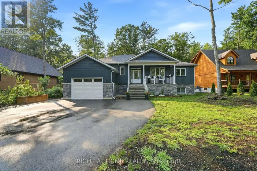 Detached at 48 NICOLE BOULEVARD, Tiny