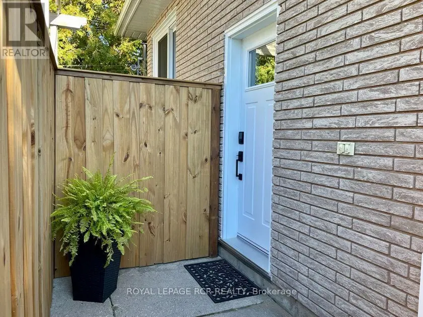 Detached at 18 WATTS CRESCENT, Collingwood