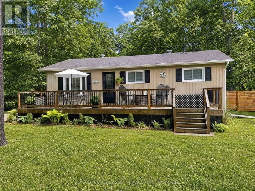 Detached at 110 WOLFE TRAIL, Tiny