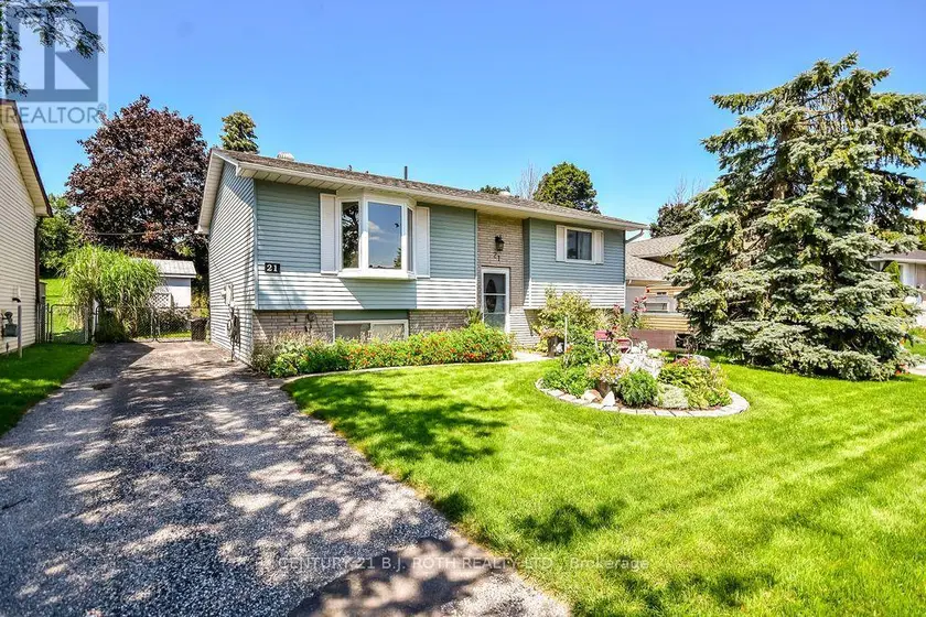 Detached at 21 KORLEA CRESCENT, Orillia