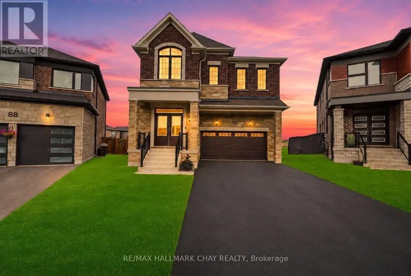 Detached at 90 MCBRIDE TRAIL, Barrie