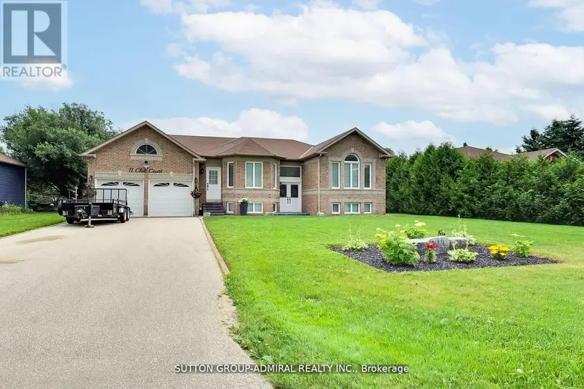 Detached at 11 CLUB COURT, Wasaga Beach