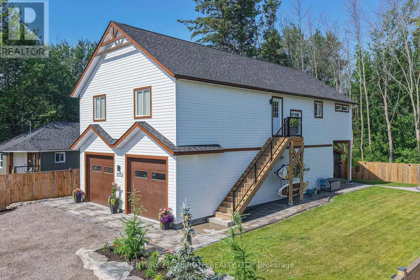 Detached at 3332 QUETTON STREET, Severn