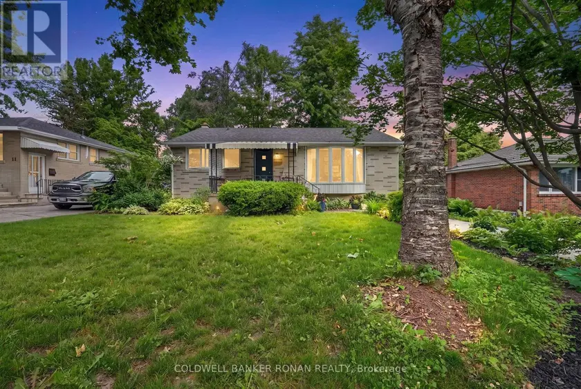 Detached at 9 VINE STREET, Barrie