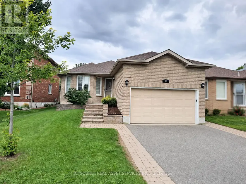 Detached at UNIT B - 68 RED OAK DRIVE, Barrie