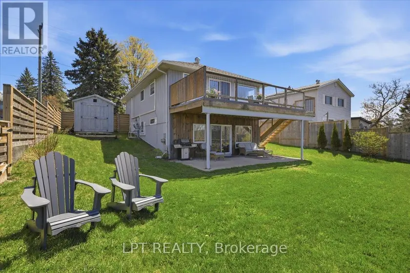 Detached at 45 WATER STREET, Penetanguishene