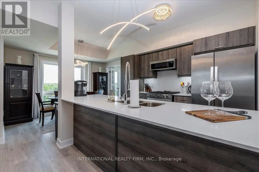 Apartment at 301 - 8 CULINARY LANE, Barrie