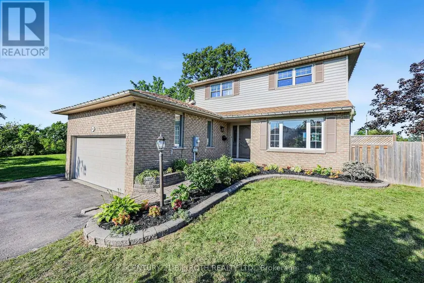 Detached at 104 WOODSIDE DRIVE, Orillia