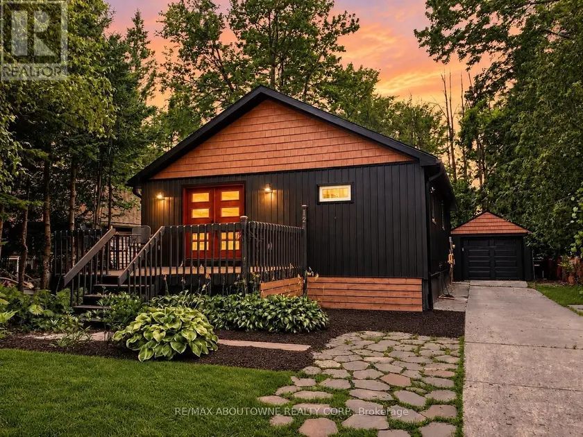 Detached at 12 49TH STREET N, Wasaga Beach