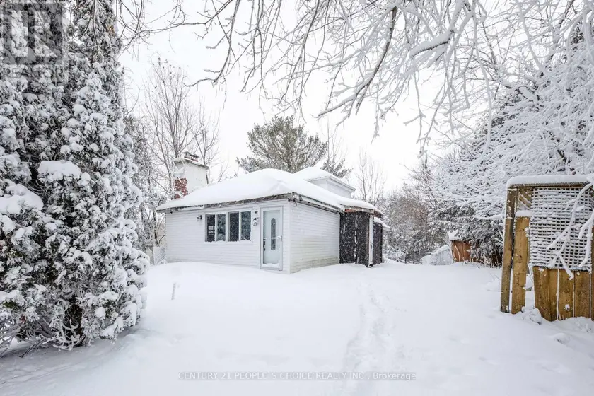 Detached at 250 KINGFISHER AVENUE, Tay