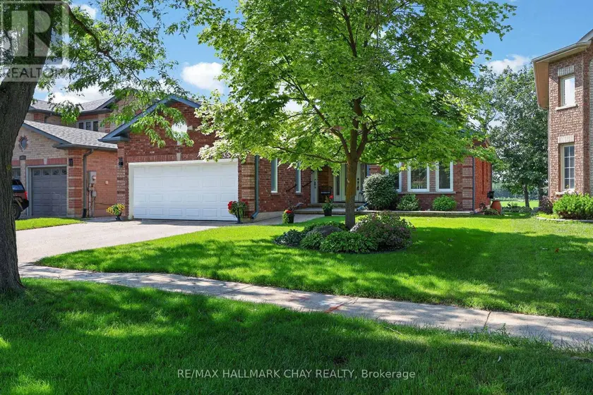Detached at 358 LIVINGSTONE STREET W, Barrie
