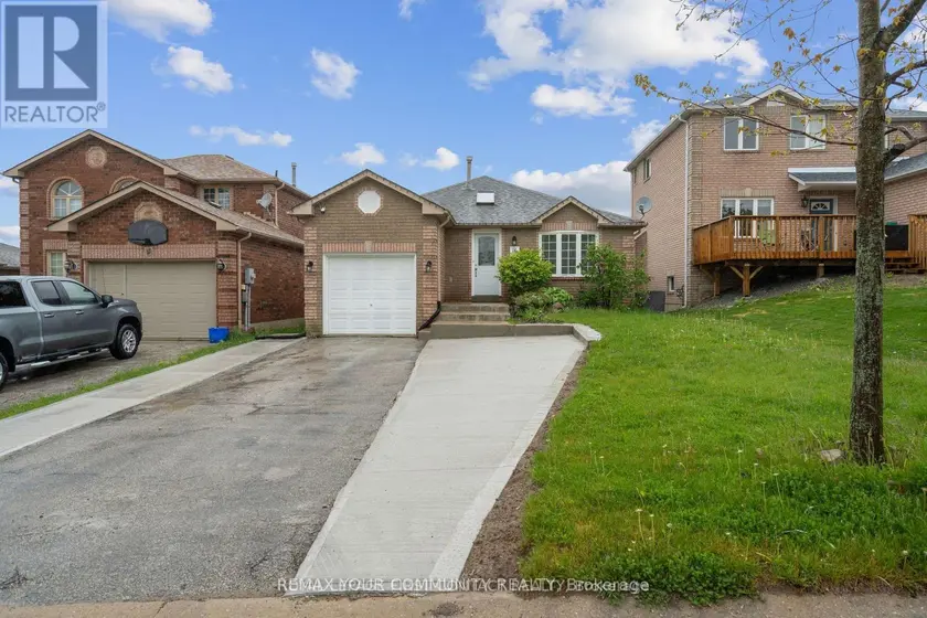 Detached at (MAIN) - 16 WADDINGTON CRESCENT, Barrie