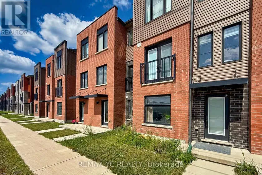 Townhouse at 5 FAIRLANE AVENUE, Barrie