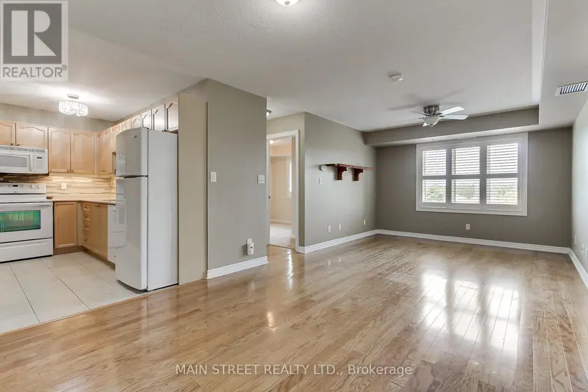 Apartment at 305 - 500 MAPLEVIEW DRIVE W, Barrie