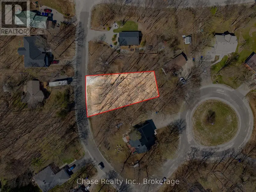 Vacant Land at 7 ONEIDA CRESCENT, Tiny
