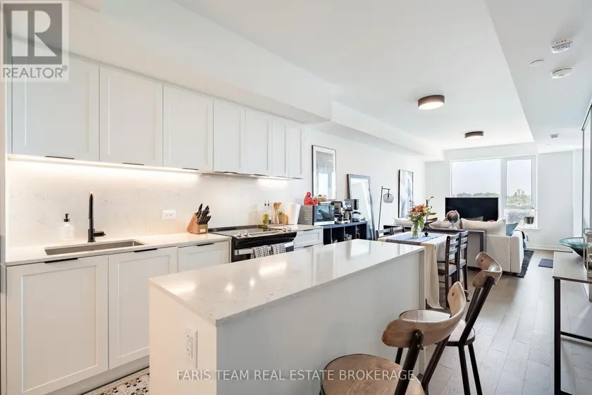 Apartment at 413 - 31 HURON STREET, Collingwood