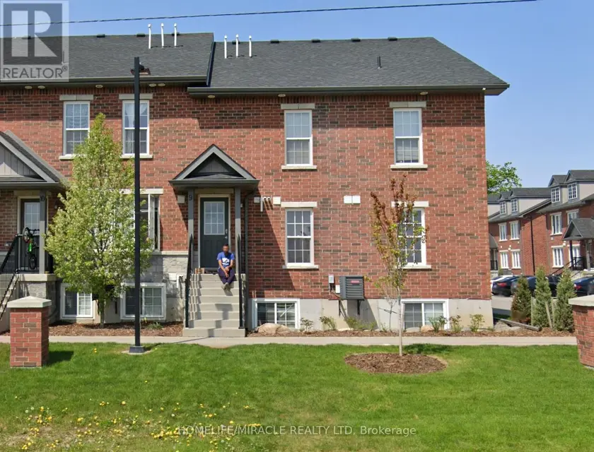 Townhouse at 9 - 252 PENETANGUISHENE ROAD, Barrie