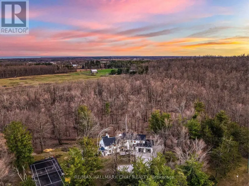 Detached at 1359 OLD BARRIE ROAD E, Oro-Medonte