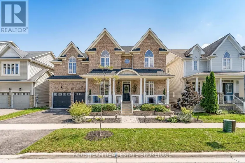 Detached at 31 THE QUEENSWAY, Barrie