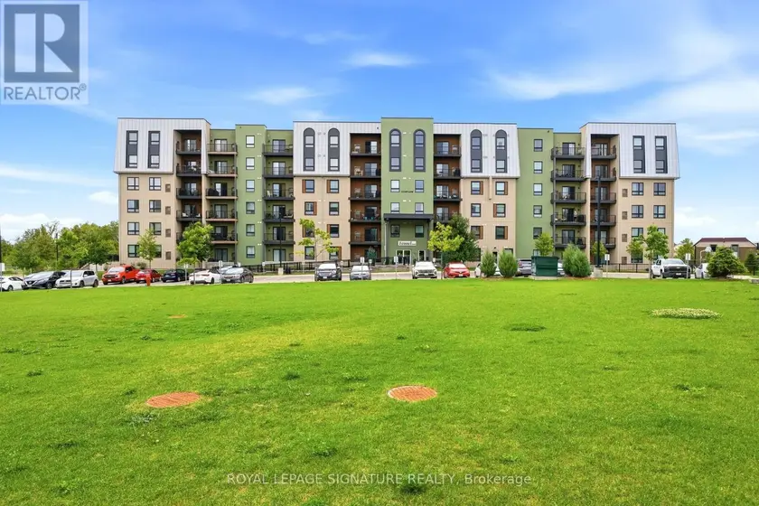 Apartment at 504 - 5 CHEF LANE, Barrie