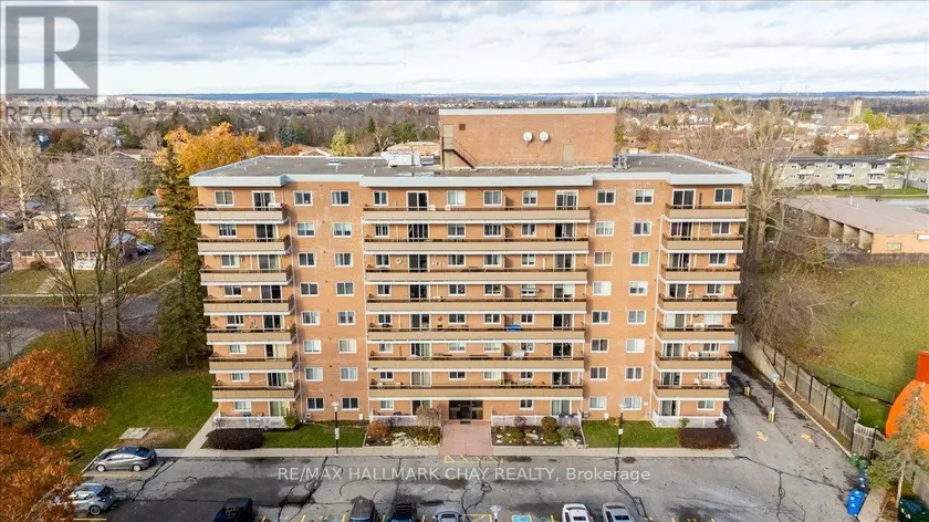 Apartment at 706 - 414 BLAKE STREET, Barrie