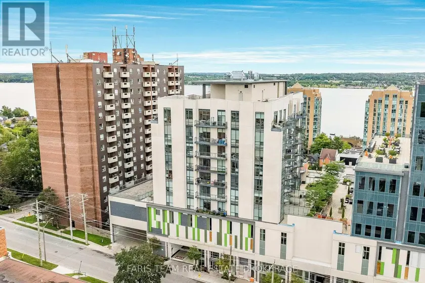 Apartment at PH7 - 111 WORSLEY STREET, Barrie
