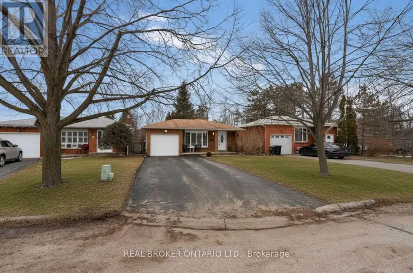 Detached at 15 BUCHANAN STREET, Barrie