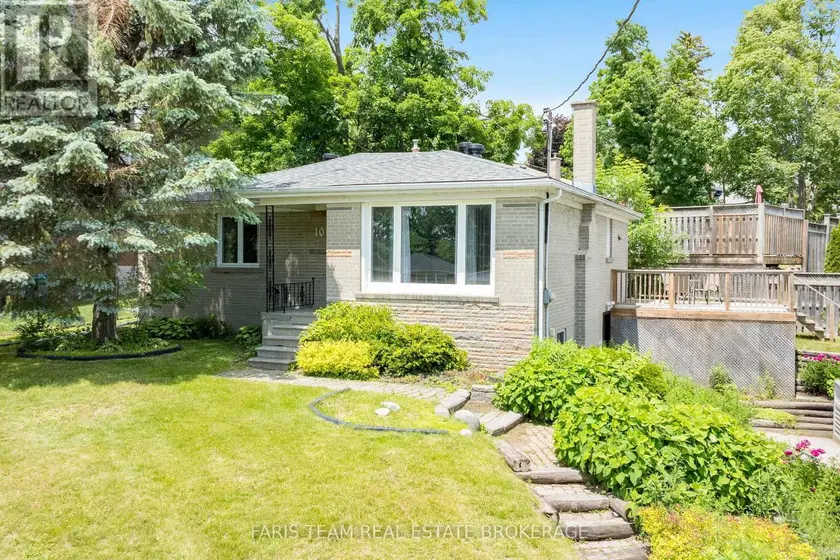 Detached at 10 KAREN CRESCENT, Orillia