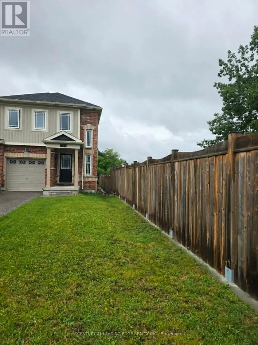 Townhouse at 21 FRANKS WAY, Barrie