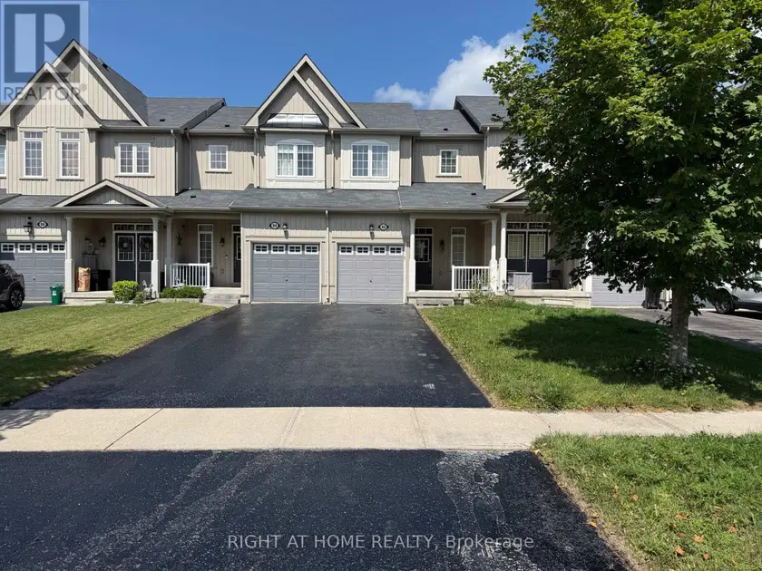 Townhouse at 92 PEARCEY CRESCENT, Barrie