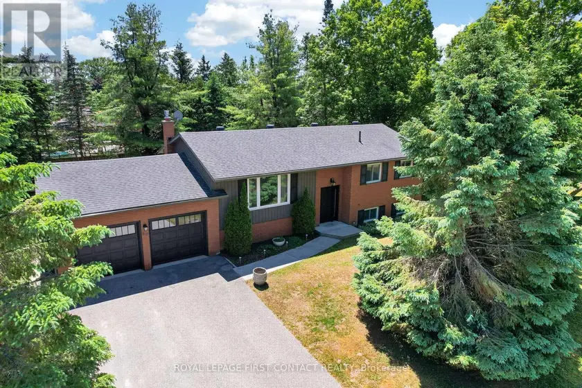 Detached at 60 WILLOW LANDING ROAD, Springwater