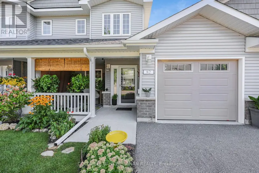 Townhouse at 82 IVY CRESCENT, Wasaga Beach