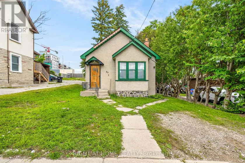 Detached at 85 MAPLE AVENUE, Barrie