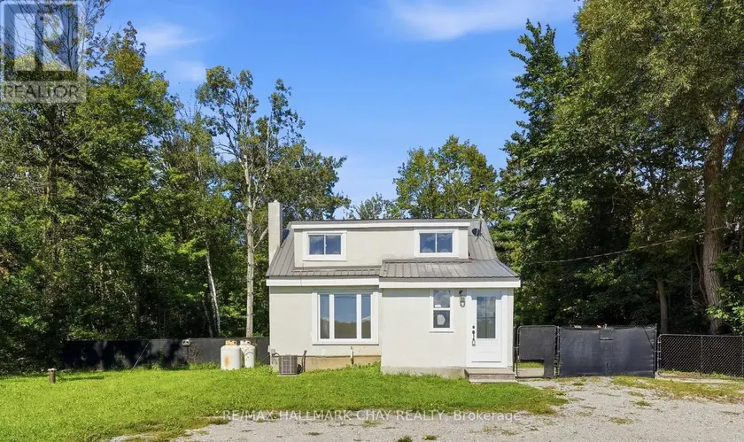 Detached at 8410 11 HIGHWAY, Severn