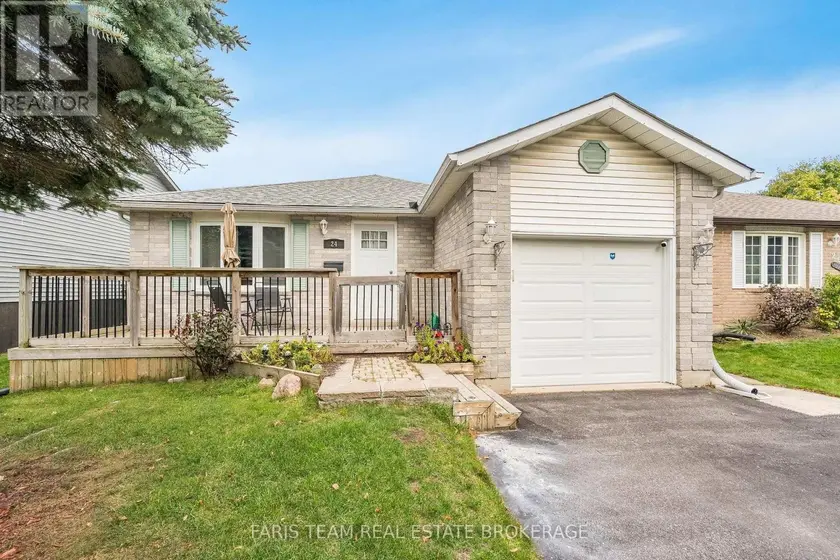 Detached at 24 LAURIE CRESCENT, Barrie