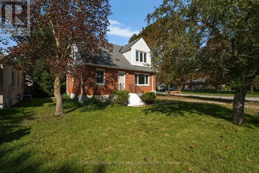 Detached at 19 ALFRED STREET, Barrie