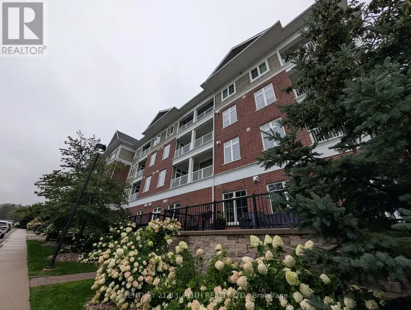 Apartment at 302 - 40 HORSESHOE BOULEVARD, Oro-Medonte