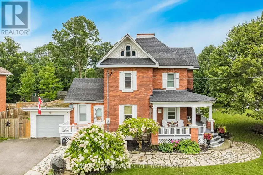 Detached at 421 MIDLAND AVENUE, Midland