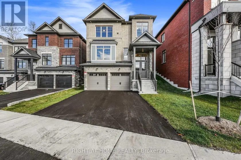 Detached at 51 BEARBERRY ROAD, Springwater