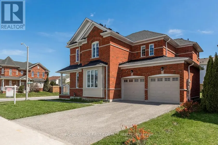 Detached at 1 GRIFFIN GATE, Barrie