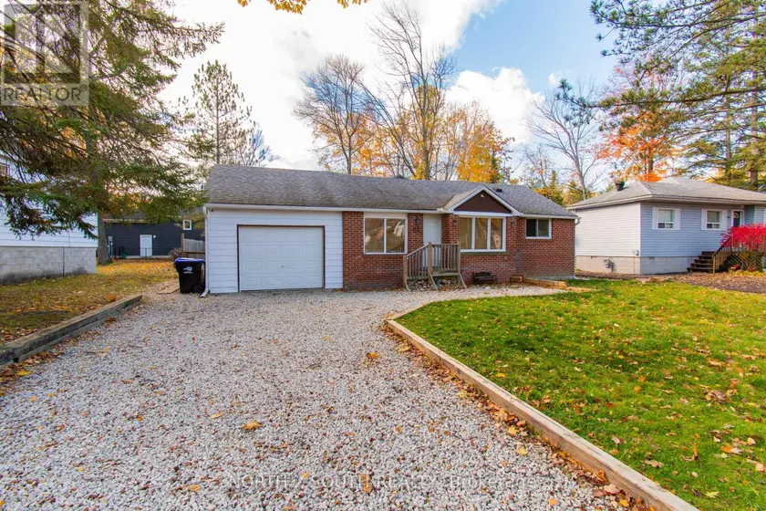 Detached at 98 33RD STREET N, Wasaga Beach