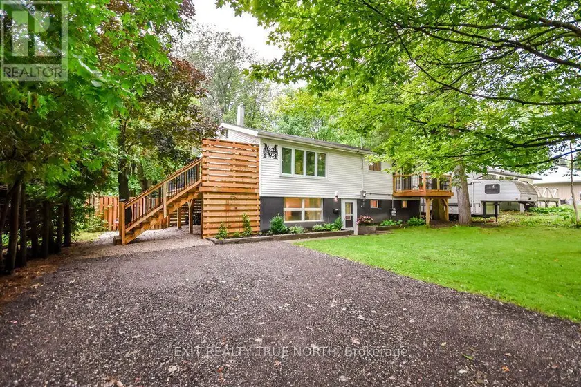 Detached at 27 NIDA DRIVE, Tiny