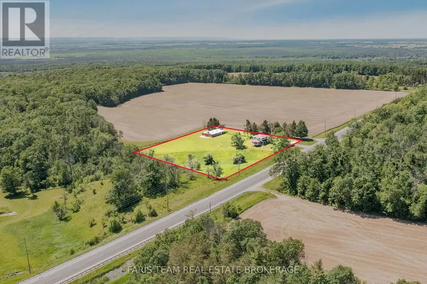 Detached at 2966 GEORGE JOHNSTON ROAD, Springwater
