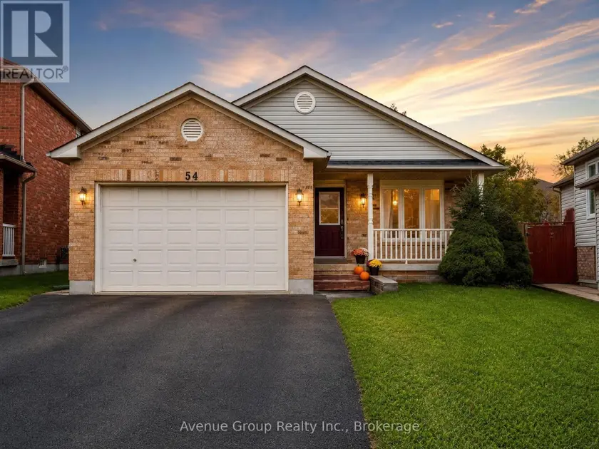 Detached at LOWER - 54 LEGGOTT AVENUE, Barrie