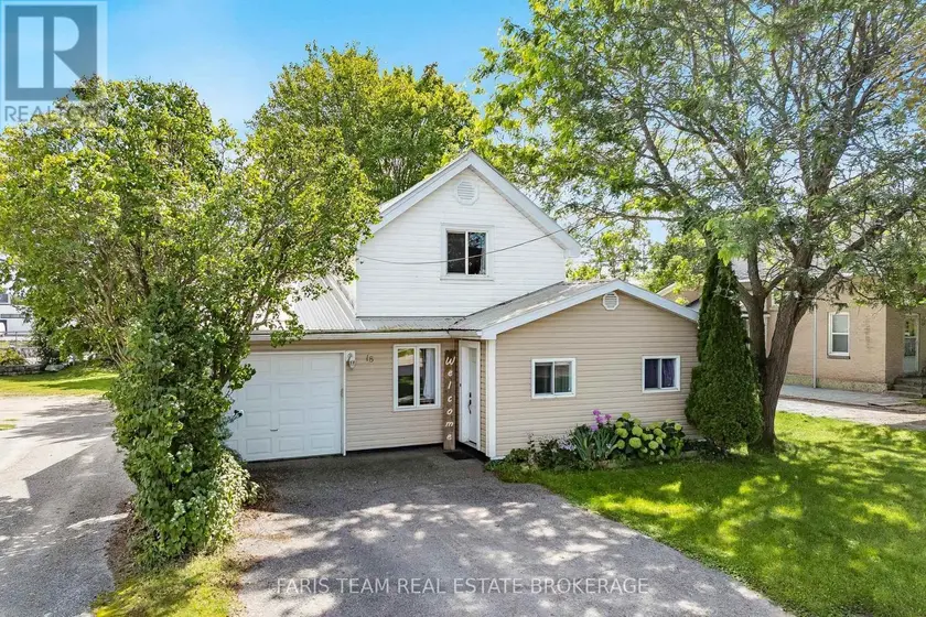Detached at 18 POYNTZ STREET, Penetanguishene