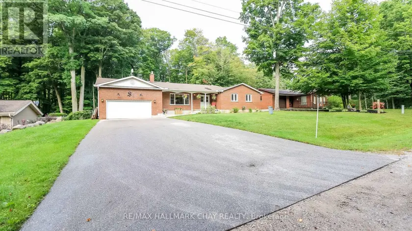 Detached at 10 ENCHANTMENT AVENUE, Tiny
